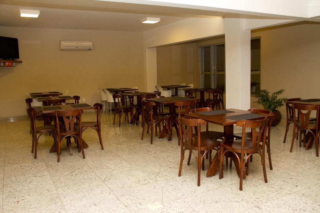 Santorini Hotel Guanhães Esterno foto